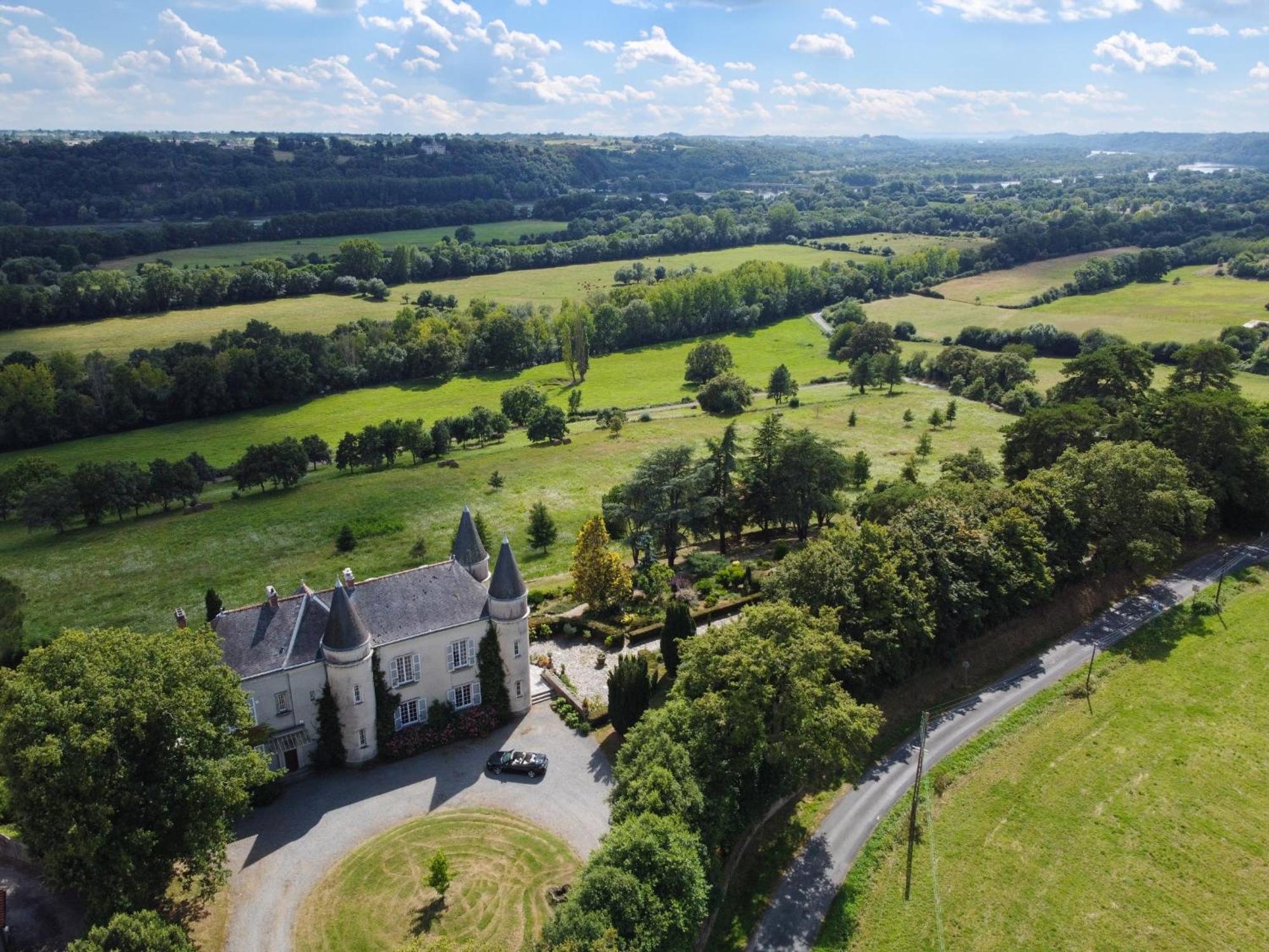 Chateau Haute Roche Oudon エクステリア 写真